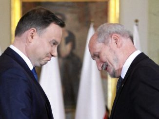 Macierewicz Duda