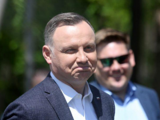 PiS obniża pensję Polaków! Duda będzie musiał się tłumaczyć. Wielka Wpadka!