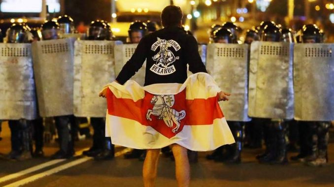 Białoruska opozycja w Polsce to tykająca bomba zegarowa Białoruska opozycja w Polsce to tykająca bomba zegarowa