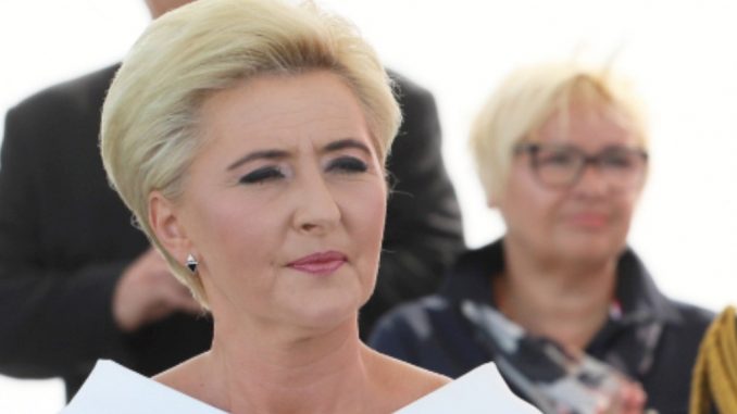 agata-duda-brat-featured gdzie podziała się Agata Duda