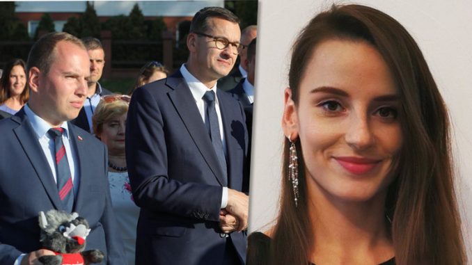 od-lewej-adam-andruszkiewicz-mateusz-morawiecki-na-zdjeciu-z-prawej-kamila-andruszkiewicz