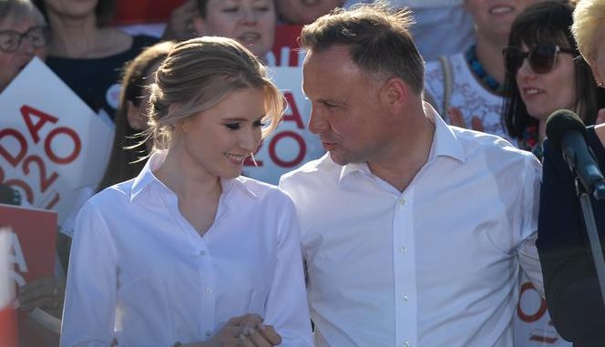 Kinga Duda w „Tańcu z gwiazdami”?! Znaczące słowa jurorki Kinga Duda w „Tańcu z gwiazdami”?! Znaczące słowa jurorki