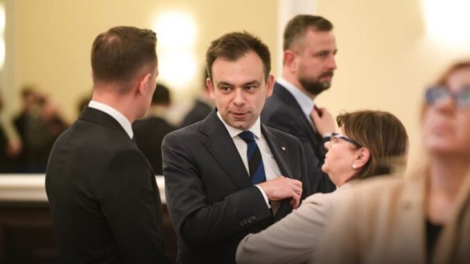 Niezależny dziennik polityczny