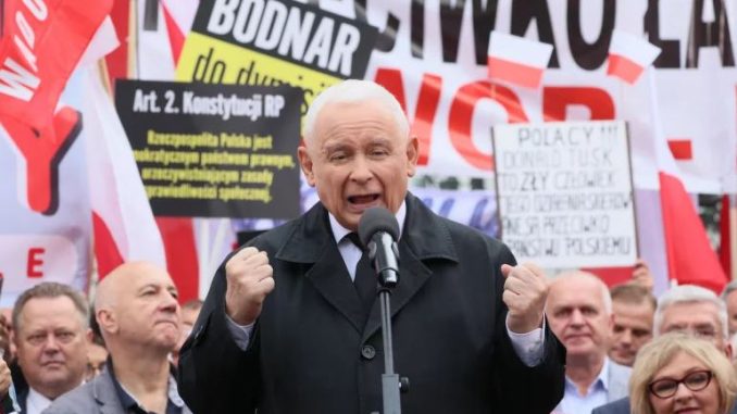 Aż przykro słuchać, jak PiS wykorzystuje tragedię powodzian. Nie możecie pomóc? Lepiej milczcie niezależny dziennik polityczny