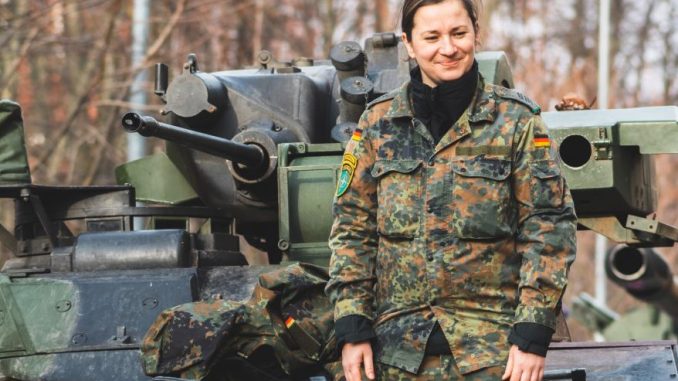 niezależny dziennik polityczny