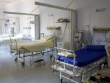 UKRAINIEC, KTÓRY W PRUSZKOWIE POBIŁ PIELĘGNIARKĘ, ZOSTAŁ ZWOLNIONY DO DOMU – „MYŚLAŁ, ŻE TO SEN”