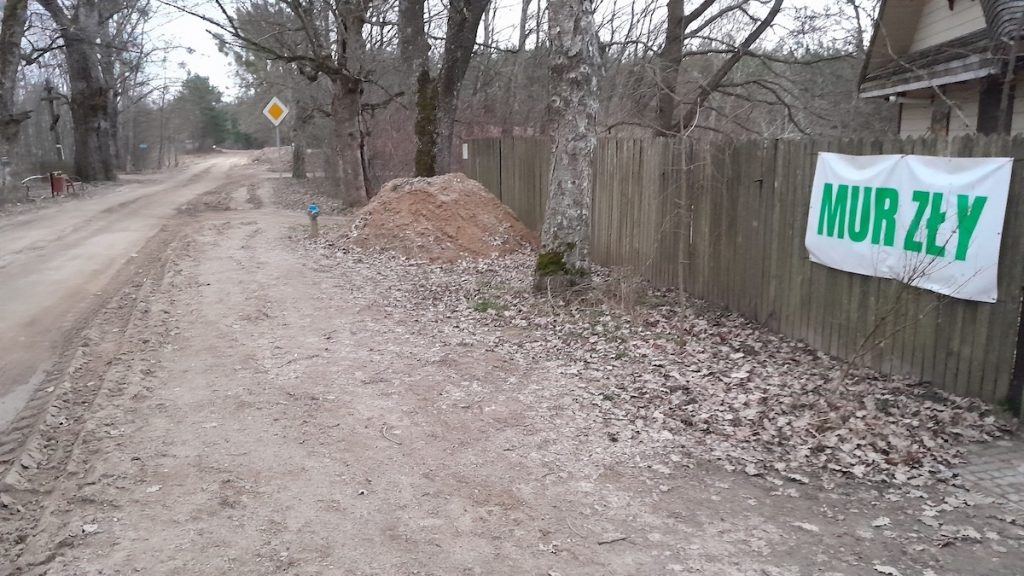 GAŁAŚ: Mur na granicy z Białorusią: kosztowna iluzja bezpieczeństwa, która pogłębia kryzys