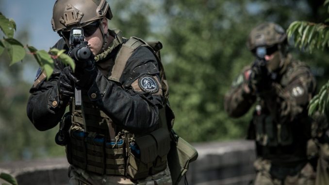 soldier-4771918_1280-1244x658