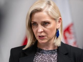 niezależny dziennik polityczny