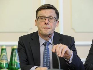 niezależny dziennik polityczny