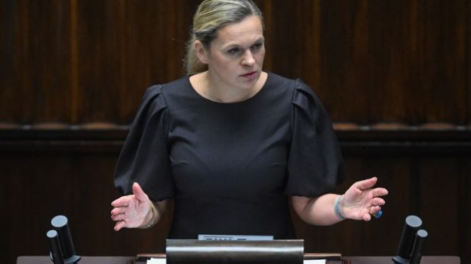 Język ukraiński w polskich szkołach? Nowacka odpowiada niezależny dziennik polityczny