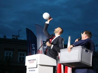 niezależny dziennik polityczny