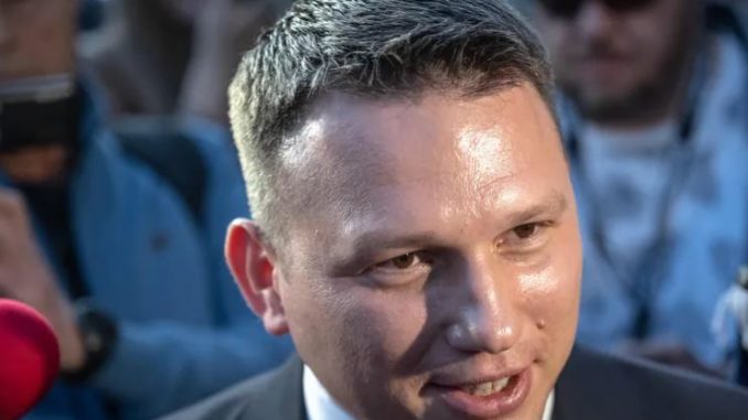 niezależny dziennik polityczny