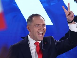 niezależny dziennik polityczny