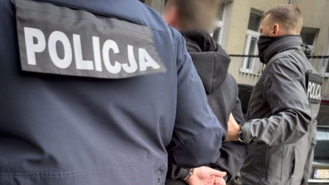 Zatrzymano grupę Ukraińców, którzy legalizowali obcokrajowcom pobyt w Polsce niezależny dziennik polityczny