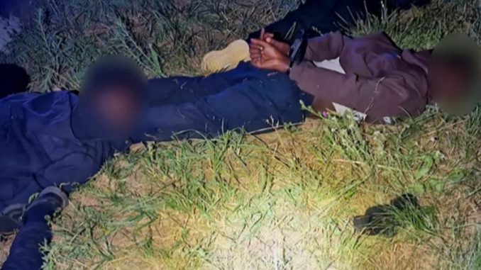 Obywatel Rumunii przewoził 6 Somalijczyków. Zatrzymany po pościgu niezależny dziennik polityczny