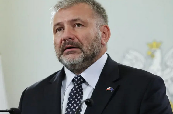 niezależny dziennik polityczny