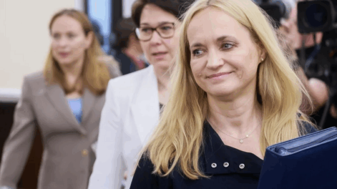 Rewolucja personalna w resorcie zdrowia. Wiemy, kto straci stanowiska niezależny dziennik polityczny