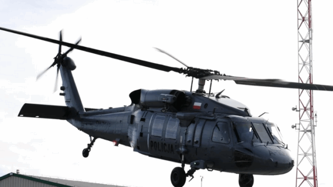 Black Hawk w akcji. Tak policja rozbiła gigantyczną fabrykę metamfetaminy niezależny dziennik polityczny