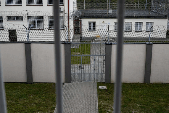 Tajemnicza śmierć 33-letniego więźnia. Stonoga ujawnił nagranie. „My wiemy, co możemy robić” niezależny dziennik polityczny