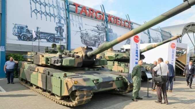 Incydent na targach zbrojeniowych w Kielcach. Są zarzuty niezależny dziennik polityczny