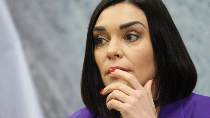 niezależny dziennik polityczny