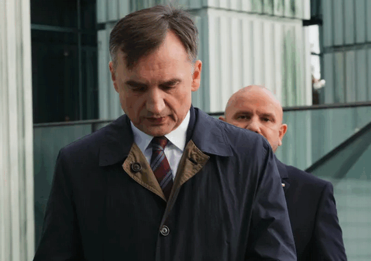 niezależny dziennik polityczny