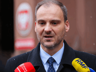 niezależny dziennik polityczny