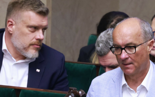 niezależny dziennik polityczny