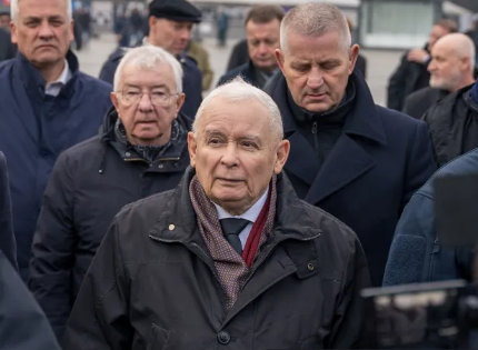 niezależny dziennik polityczny