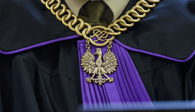 niezależny dziennik polityczny