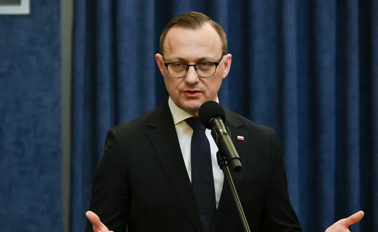 niezależny dziennik polityczny