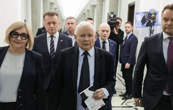 niezależny dziennik polityczny