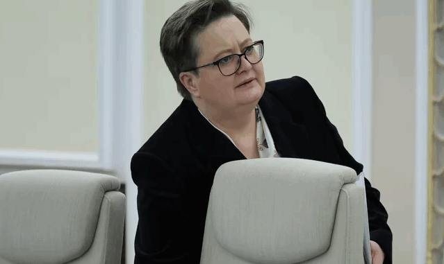 niezależny dziennik polityczny