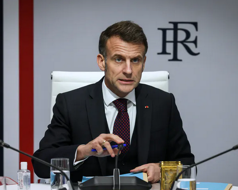 niezależny dziennik polityczny