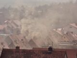 Walka z kopciuchami: Polskie gminy muszą przyspieszyć wymianę pieców