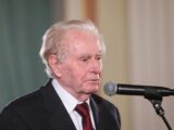 Wiesław Myśliwski o Symbolice Jezusa Frasobliwego w Kulturze Chłopskiej
