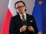 Polska jako centrum produkcji aut elektrycznych dzięki współpracy z Foxconn