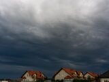 IMGW ostrzega przed burzami: alerty w czterech województwach