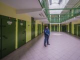 Protest funkcjonariuszy Służby Więziennej przeciw cięciu świadczeń mieszkaniowych