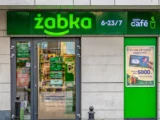 Żabka otwarta w każdą niedzielę: Na czym polega wyjątek?