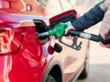 Tymczasowe obniżki cen paliw: Rządowa inicjatywa w trosce o kierowców