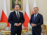 Prezydent Nawrocki krytykowany za napięcia polityczne w Polsce
