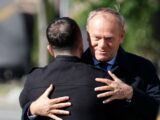 Kontrowersje wokół odebrania orderu Zełenskiemu: polski rząd w trudnym położeniu