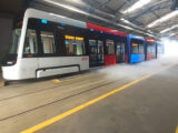 Nowoczesny tramwaj Škoda 52T podbija ulice Pragi