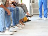 Niepokojące doniesienia o nadużyciach w Szpitalu Południowym – czy równość w dostępie do opieki zdrowotnej jest zagrożona?
