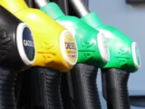 Obniżki cen paliw: Decyzje resortu energii i zmiany w polityce rządowej