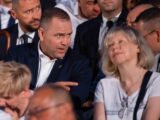 Kontrowersje wokół incydentu podczas kampanii Karola Nawrockiego: prokuratura wszczyna postępowanie