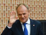Pomnik Tadeusza Mazowieckiego: Inicjatywa Tuska Wywołuje Gorące Dyskusje