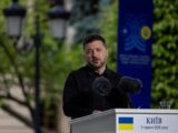 Kontrowersje wokół odznaczenia Orderem Orła Białego dla Zełenskiego